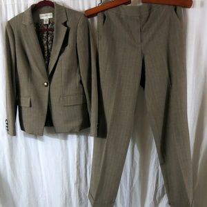 Jones New York Pant Suit 4 Brown